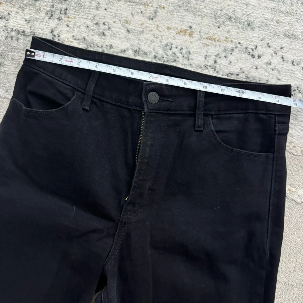 Like 🆕 Old Navy classic black high rise straight leg jeans